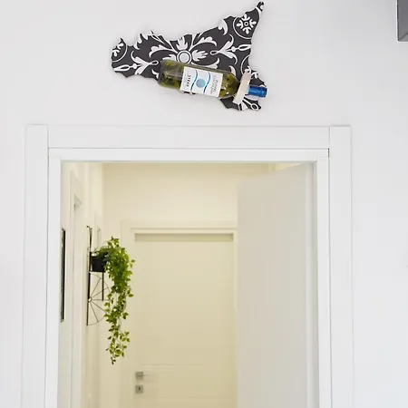 Holiday home Ficurinias House-catania Location-secure Parking