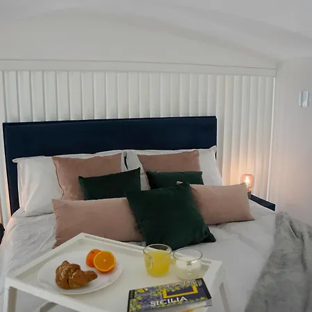 Holiday home Ficurinias House-catania Location-secure Parking *