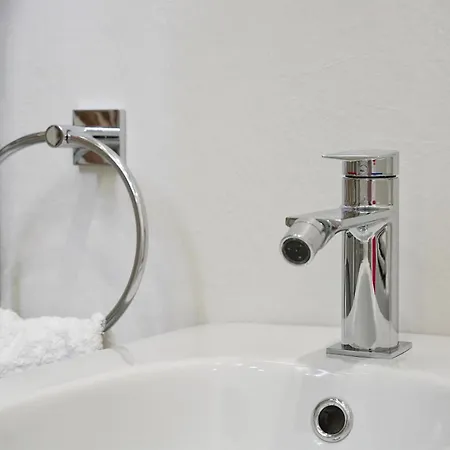 Ficurinias House-catania Location-secure Parking Holiday home Catania