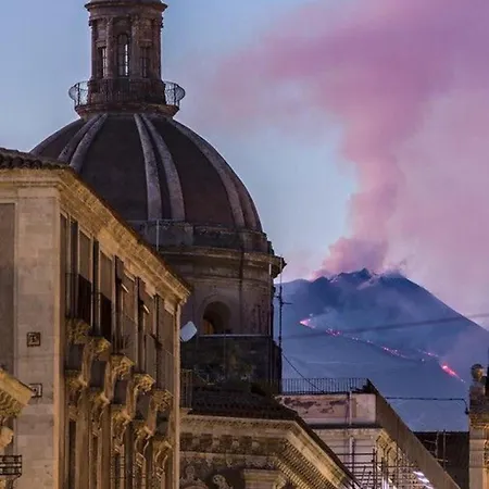 Ficurinias House-catania Location-secure Parking Holiday home *