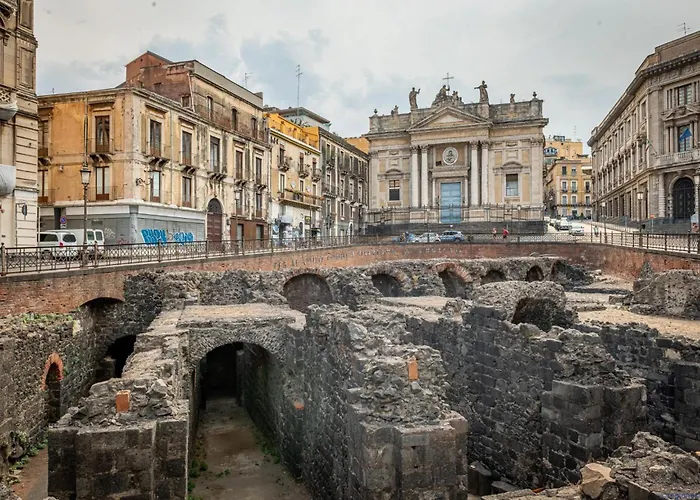 Ficuriniashouse-cozy Flat With Parking * カターニア