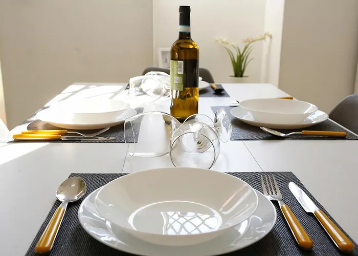 Ficuriniashouse-cozy Flat With Parking *