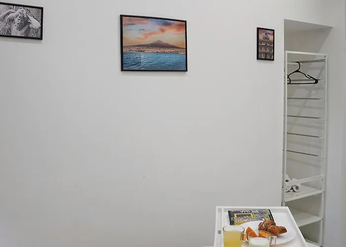 Ficuriniashouse-cozy Flat With Parking 別荘