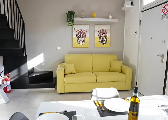 別荘 Ficuriniashouse-cozy Flat With Parking