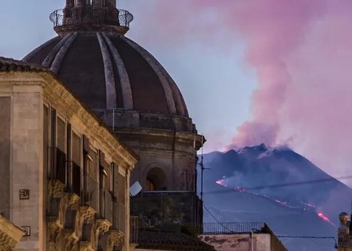 Ficuriniashouse-cozy Flat With Parking 別荘 *