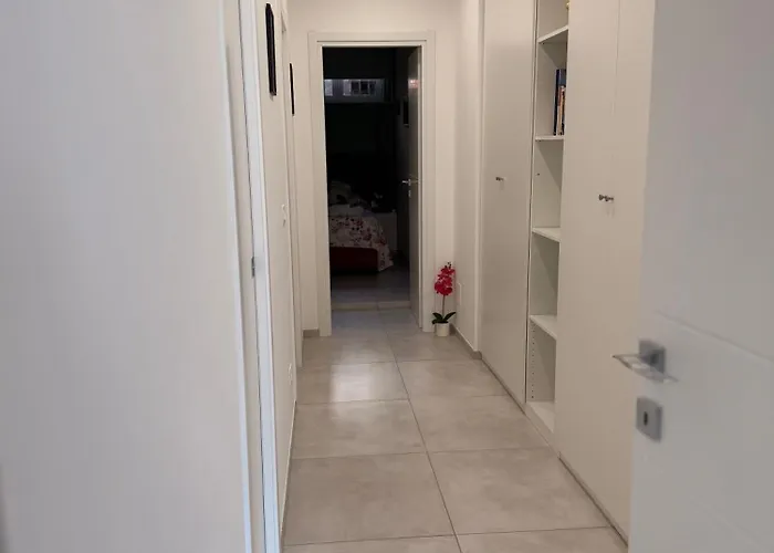 Ficuriniashouse-cozy Flat With Parking